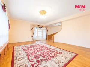 Prodej rodinného domu, Uherské Hradiště, U Stadionu, 300 m2