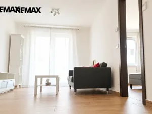Pronájem bytu 2+kk, Olomouc, Třída Jiřího Pelikána, 58 m2