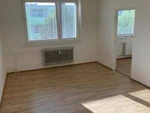 Pronájem bytu 3+1, Hustopeče, Na Sídlišti, 67 m2