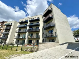 Pronájem bytu 2+kk, Kolín, Zengrova, 37 m2