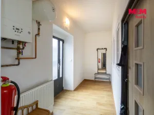 Pronájem bytu 2+kk, Holice, Husova, 55 m2