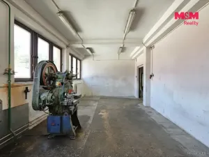 Prodej výrobních prostor, Kroměříž, Chelčického, 1414 m2