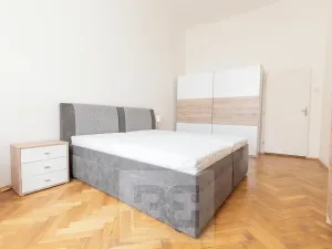 Pronájem bytu 3+1, Praha - Nové Město, Hálkova, 102 m2