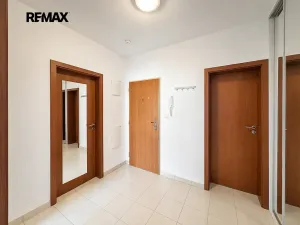 Pronájem bytu 2+kk, Kladno, Generála Selnera, 52 m2