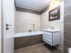 Prodej bytu 2+kk, Praha - Jinonice, Barvitiova, 57 m2