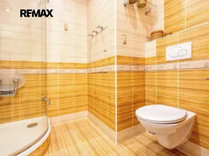 Prodej bytu 4+1, Praha - Hlubočepy, Renoirova, 90 m2