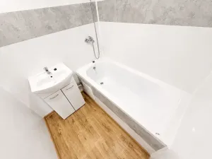 Pronájem bytu 2+1, Chomutov, 17. listopadu, 59 m2