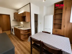 Pronájem bytu 2+1, Ústí nad Labem - Mojžíř, Peškova, 63 m2