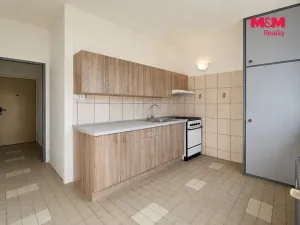Prodej bytu 2+1, Rotava, Sídliště, 53 m2