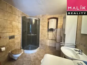 Prodej bytu 1+1, Karlovy Vary, Vítězná, 26 m2