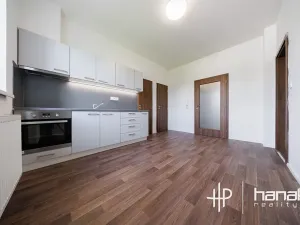 Pronájem bytu 2+1, Šternberk, Jívavská, 71 m2