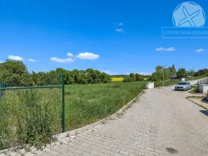 Prodej pozemku, Zlonín, 637 m2