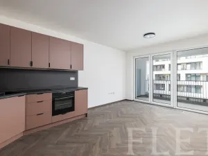 Pronájem bytu 1+kk, Praha - Hloubětín, Poděbradská, 33 m2