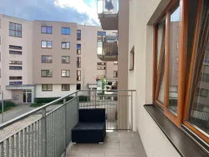 Pronájem bytu 2+kk, Praha - Hostivař, Bratislavská, 75 m2