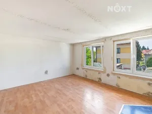 Prodej bytu 1+kk, Praha - Horní Počernice, Mečovská, 30 m2
