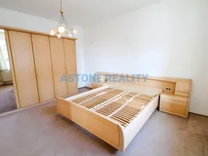 Pronájem bytu 3+kk, Praha - Strašnice, Nad vodovodem, 66 m2