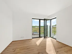 Prodej rodinného domu, Chýně, Bronzová, 183 m2