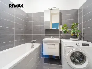 Prodej bytu 3+1, Praha - Smíchov, Svornosti, 99 m2