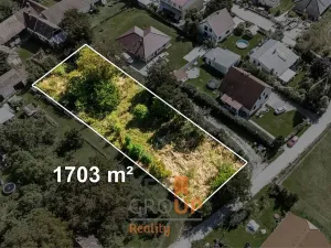Prodej pozemku pro bydlení, Strážkovice, 1703 m2