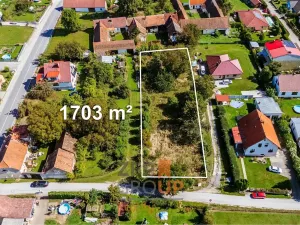Prodej pozemku pro bydlení, Strážkovice, 1703 m2
