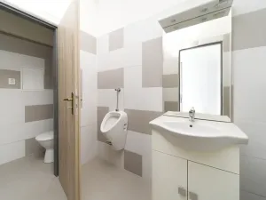 Prodej rodinného domu, Čmelíny, 450 m2