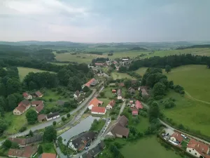 Prodej rodinného domu, Čmelíny, 450 m2
