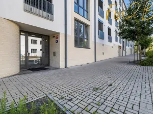 Pronájem bytu 1+kk, Praha - Libeň, Františka Kadlece, 24 m2