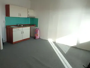 Pronájem bytu 1+kk, Brno, Kyjevská, 32 m2