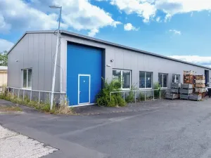 Prodej výrobních prostor, Dubí, Horská, 3047 m2