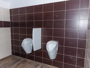 Prodej výrobních prostor, Dubí, Horská, 3047 m2