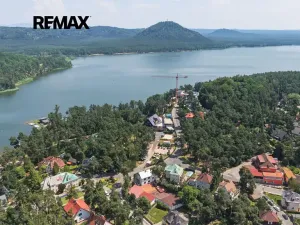 Prodej komerčního pozemku, Doksy, 3913 m2