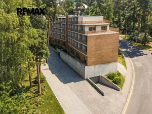 Prodej komerčního pozemku, Doksy, 3913 m2