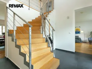 Pronájem vily, Praha - Nebušice, Na Malé Šárce, 302 m2
