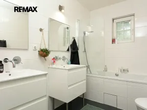 Pronájem vily, Praha - Nebušice, Na Malé Šárce, 302 m2