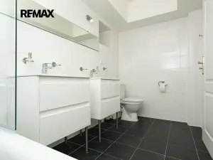 Pronájem vily, Praha - Nebušice, Na Malé Šárce, 302 m2