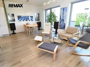 Prodej bytu 4+kk, Pardubice, Husova, 132 m2
