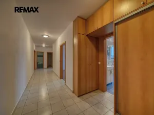 Pronájem bytu 3+kk, Poděbrady, Hakenova, 88 m2