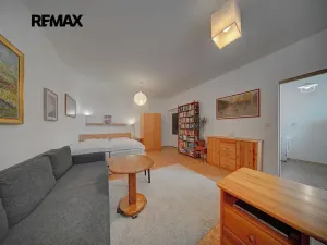 Pronájem bytu 1+1, Poděbrady, Čechova, 34 m2