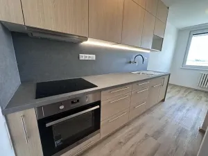 Pronájem bytu 3+1, Praha - Hostivař, Švehlova, 81 m2