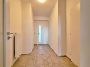 Pronájem bytu 2+kk, Praha - Holešovice, Malá Plynární, 51 m2