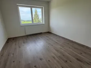 Pronájem bytu 3+1, Strašice, 75 m2
