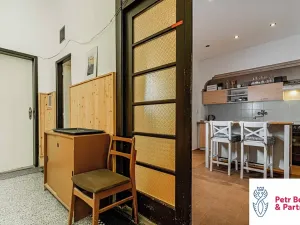 Prodej obchodního prostoru, Rakovník, Husovo náměstí, 1100 m2