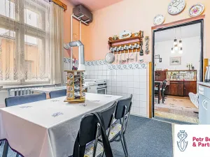 Prodej obchodního prostoru, Rakovník, Husovo náměstí, 1100 m2