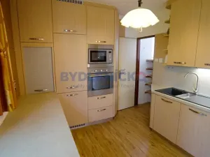 Prodej vícegeneračního domu, Střížov, 252 m2