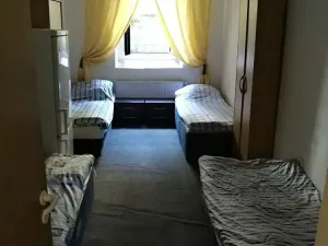 Prodej komerční nemovitosti, Praha - Karlín, Lyčkovo náměstí, 150 m2