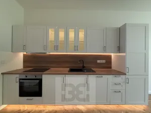 Pronájem bytu 2+kk, Praha - Smíchov, Plzeňská, 44 m2