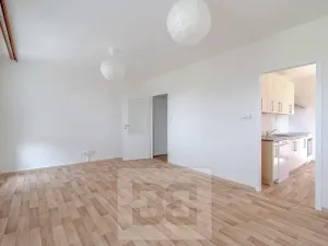 Pronájem bytu 3+1, Český Brod, 28. října, 73 m2