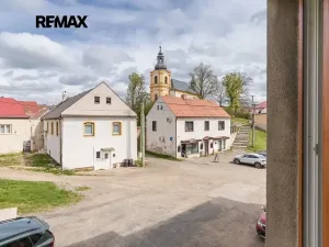 Prodej bytu 1+1, Čistá, nám. Václavské, 43 m2