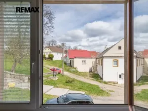 Prodej bytu 1+1, Čistá, nám. Václavské, 43 m2