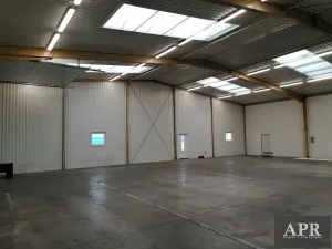 Prodej výrobních prostor, Huštěnovice, 2242 m2
